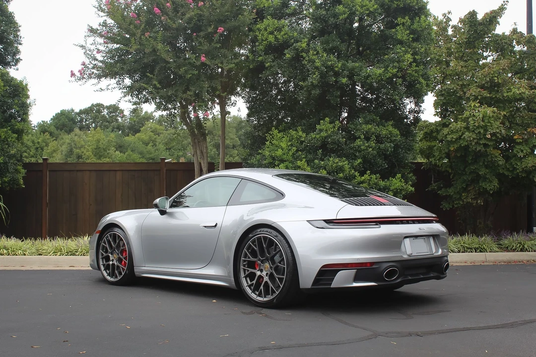 2020 Porsche 992 Carrera 4S - Image 7 of 14