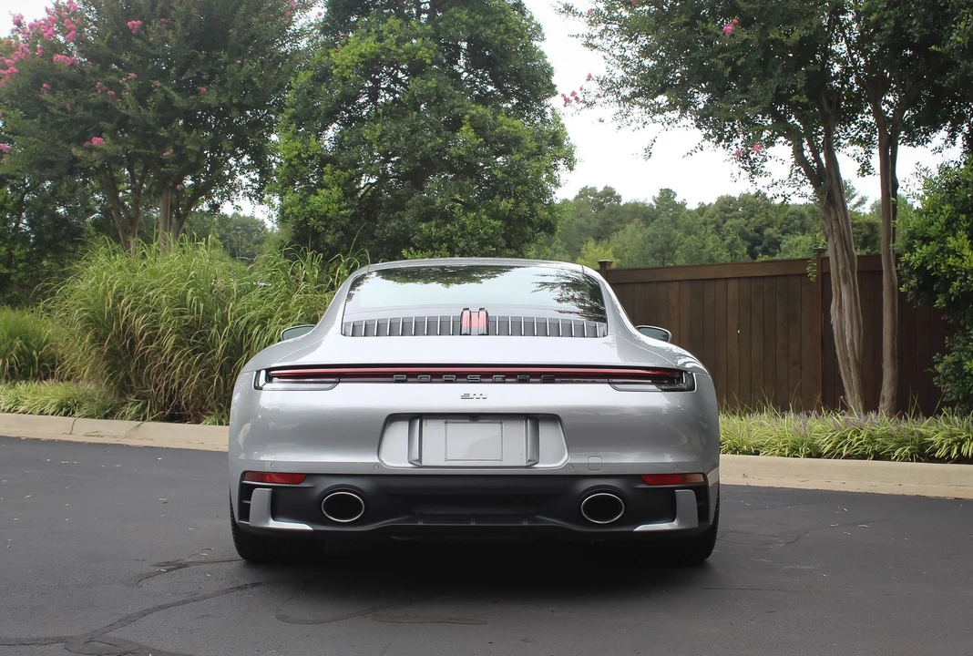 2020 Porsche 992 Carrera 4S - Image 8 of 14