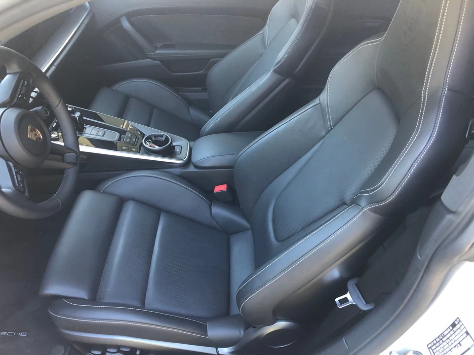2020 Porsche 992 Carrera 4S - Image 5 of 7