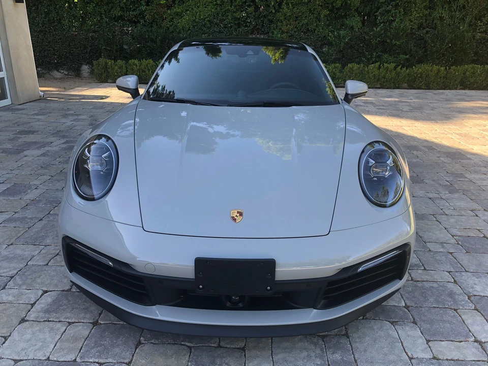 2020 Porsche 992 Carrera 4S - Image 9 of 10