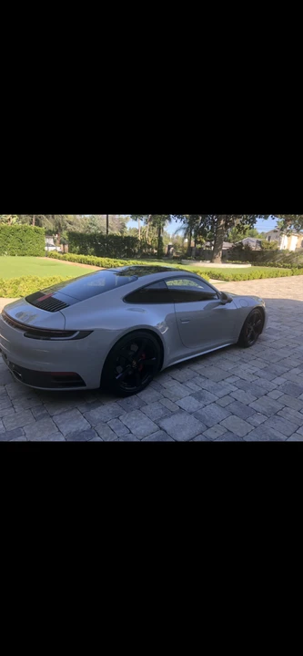 2020 Porsche 992 Carrera 4S - Image 5 of 10