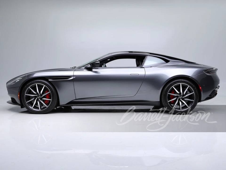 2020 Aston Martin DB11 - Image 16 of 31