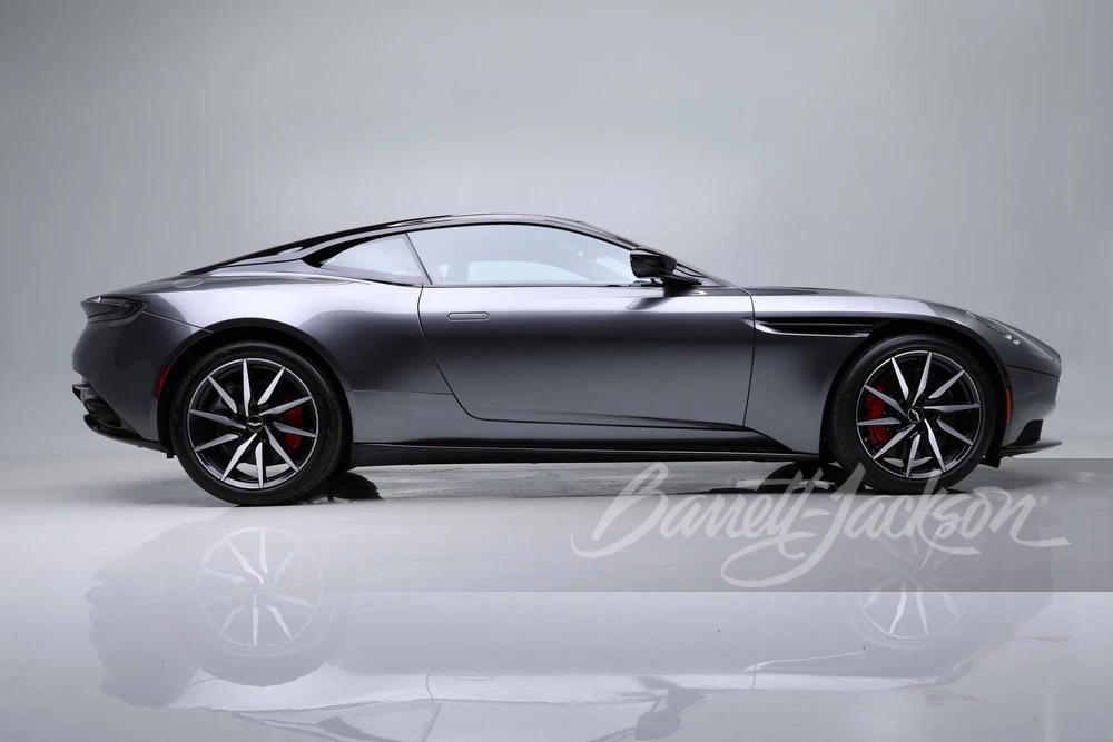 2020 Aston Martin DB11 - Image 5 of 31