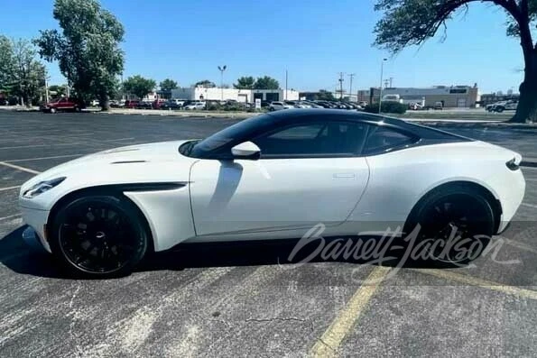2020 Aston Martin DB11 - Image 9 of 9