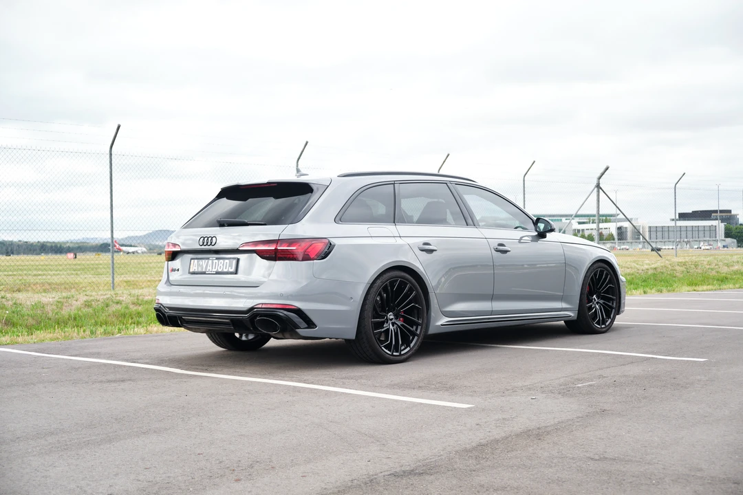 2020 Audi B9 RS4 - Image 15 of 31