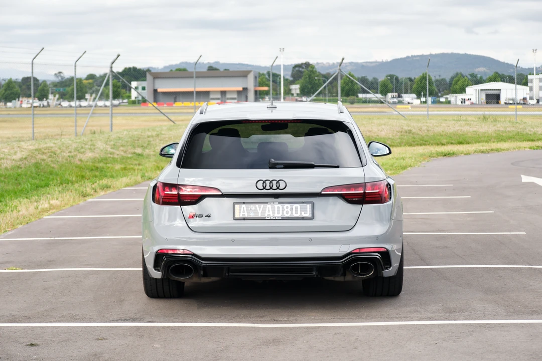 2020 Audi B9 RS4 - Image 16 of 31