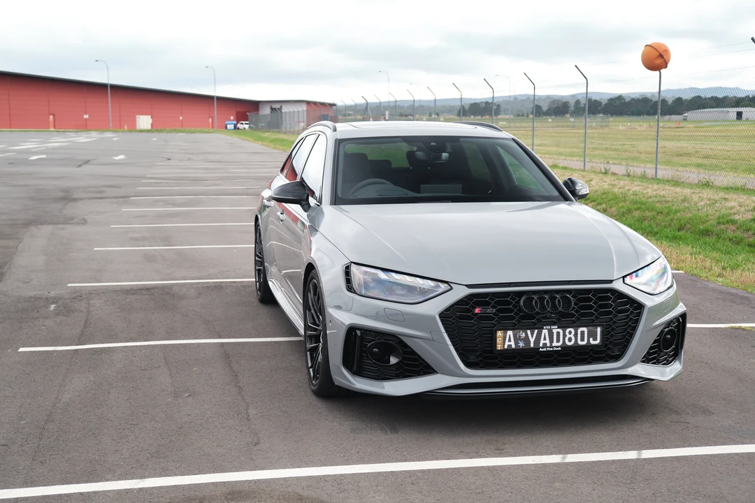 2020 Audi B9 RS4 - Image 20 of 31