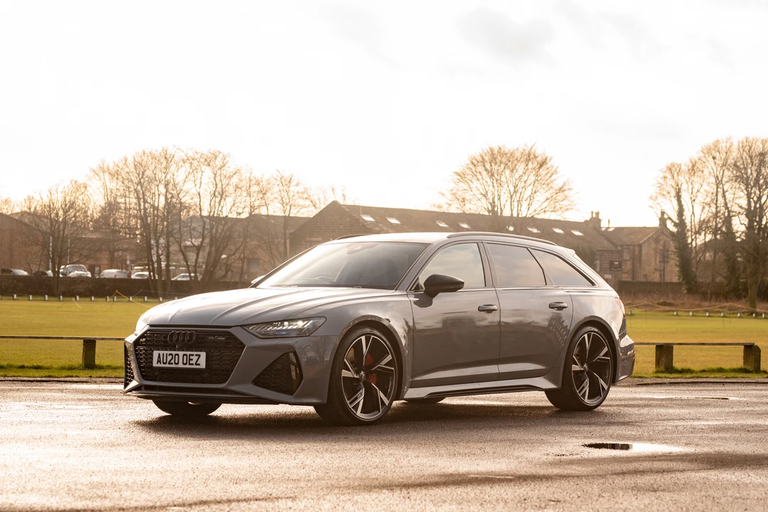 2020 Audi C8 RS6 - Image 11 of 31