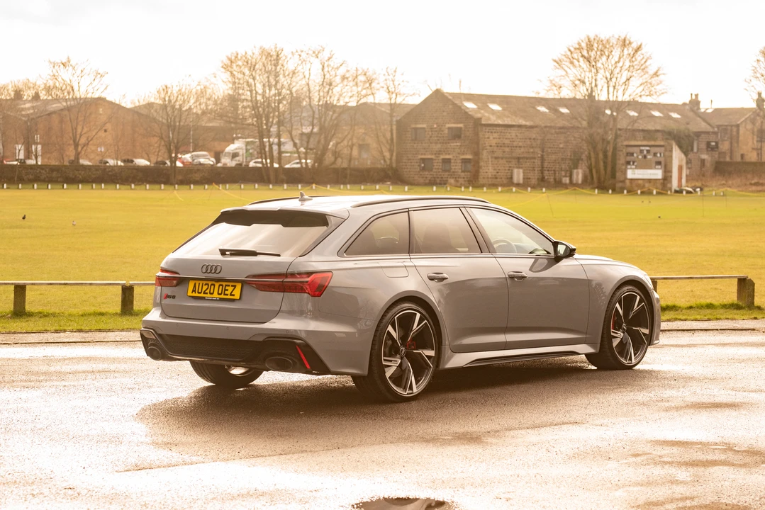 2020 Audi C8 RS6 - Image 28 of 31
