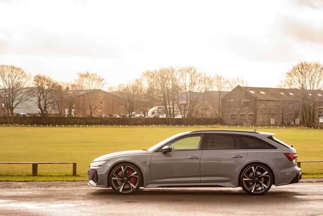 2020 Audi C8 RS6 - Image 16 of 31