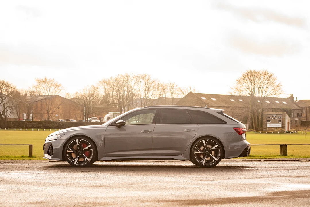 2020 Audi C8 RS6 - Image 17 of 31