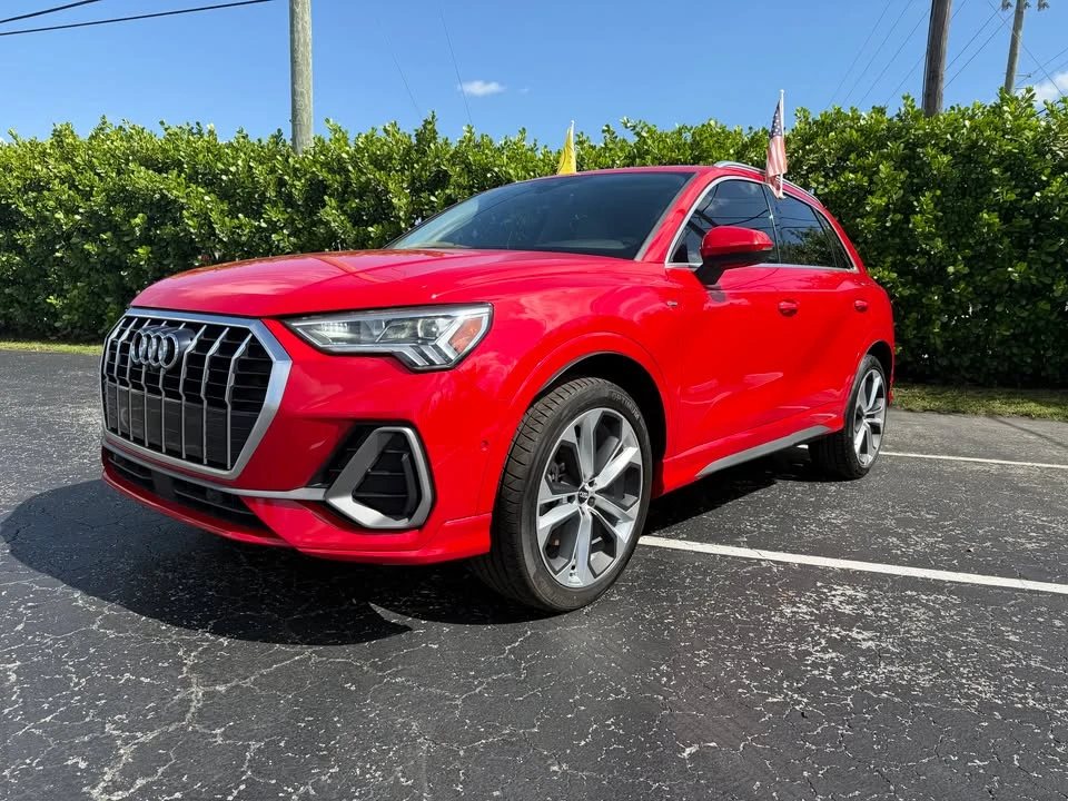 2020 Audi F3 Q3 - Image 2 of 18