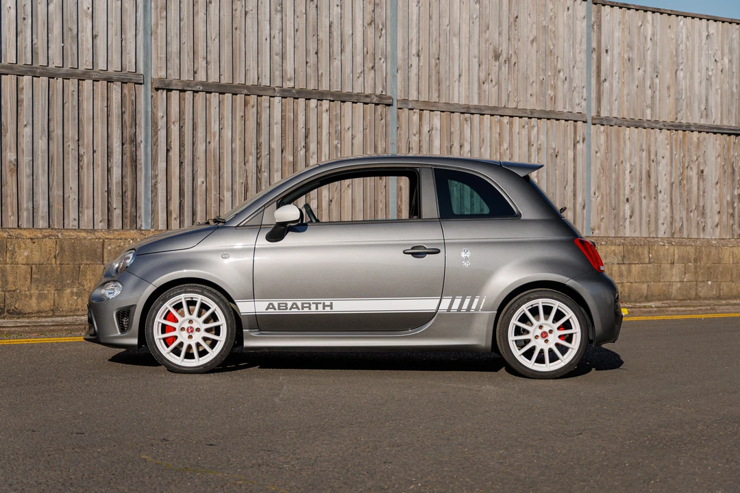 2020 Fiat Abarth 500 - Image 12 of 31