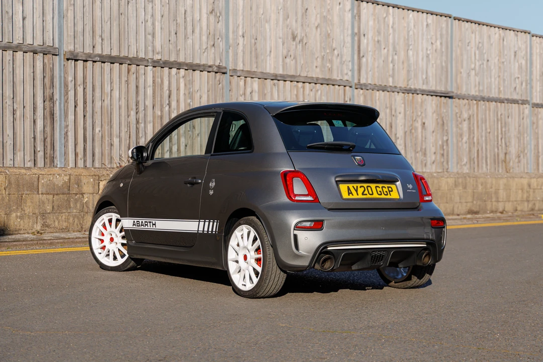 2020 Fiat Abarth 500 - Image 5 of 31