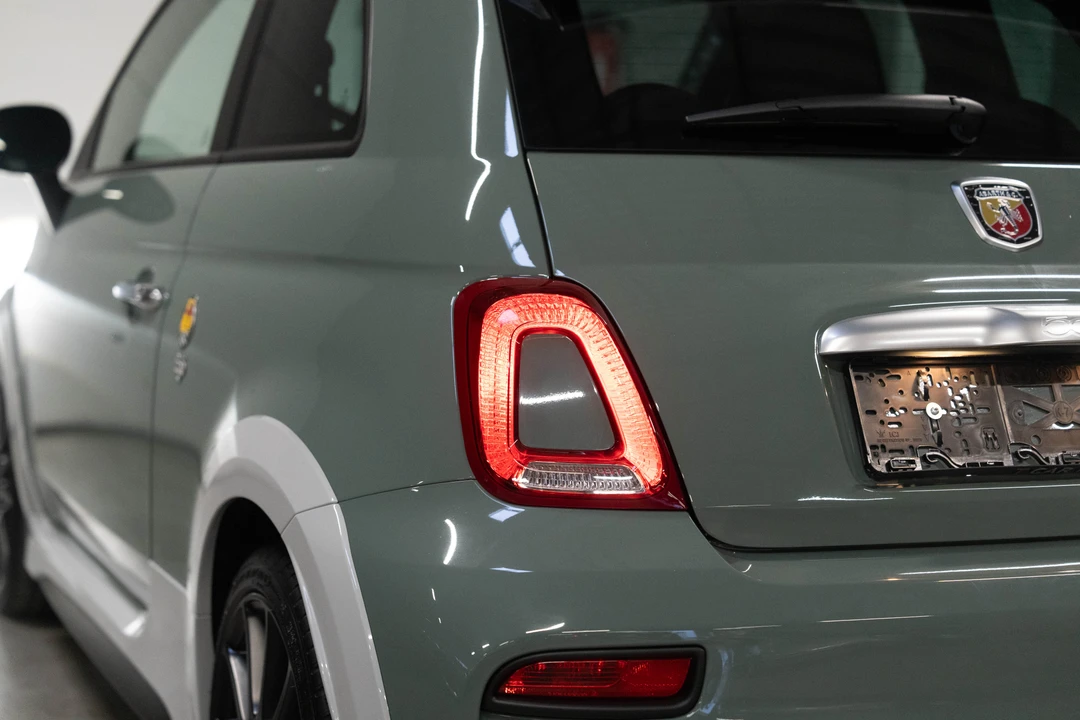 2020 Fiat Abarth 500 - Image 16 of 31