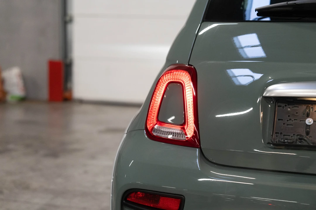2020 Fiat Abarth 500 - Image 17 of 31