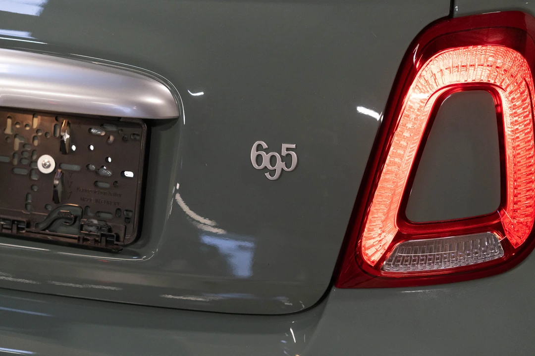 2020 Fiat Abarth 500 - Image 28 of 31