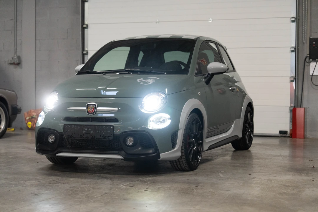 2020 Fiat Abarth 500 - Image 9 of 31