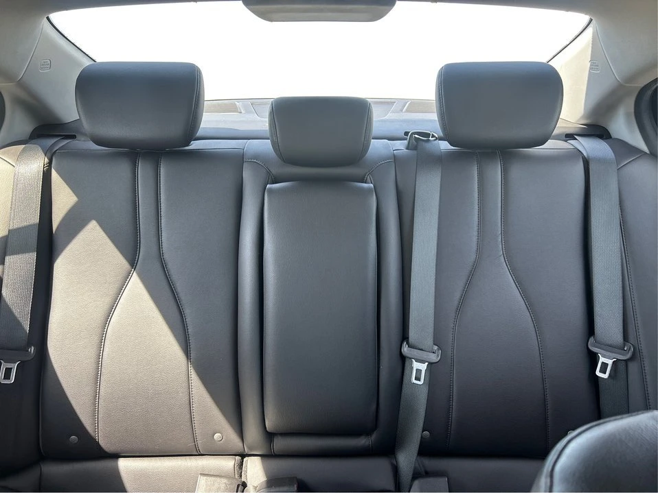 2020 Acura ILX - Image 10 of 19