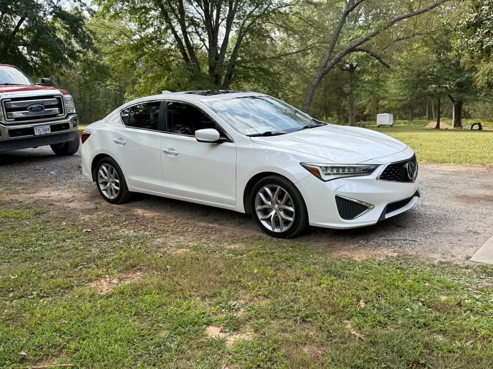2020 Acura ILX - Image 2 of 10