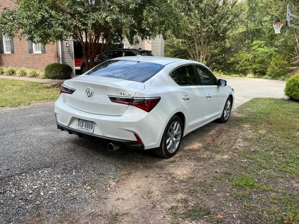 2020 Acura ILX - Image 3 of 10