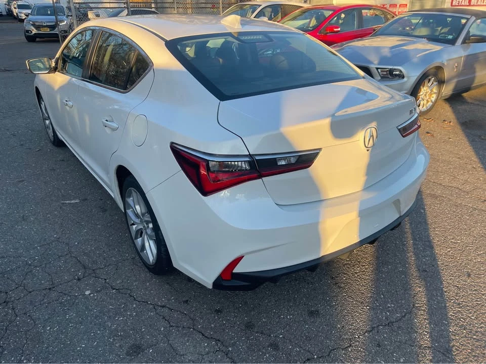 2020 Acura ILX - Image 6 of 11
