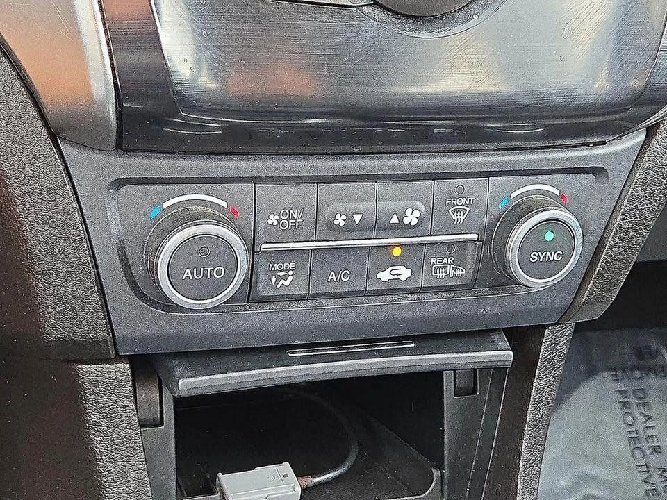2020 Acura ILX - Image 15 of 20