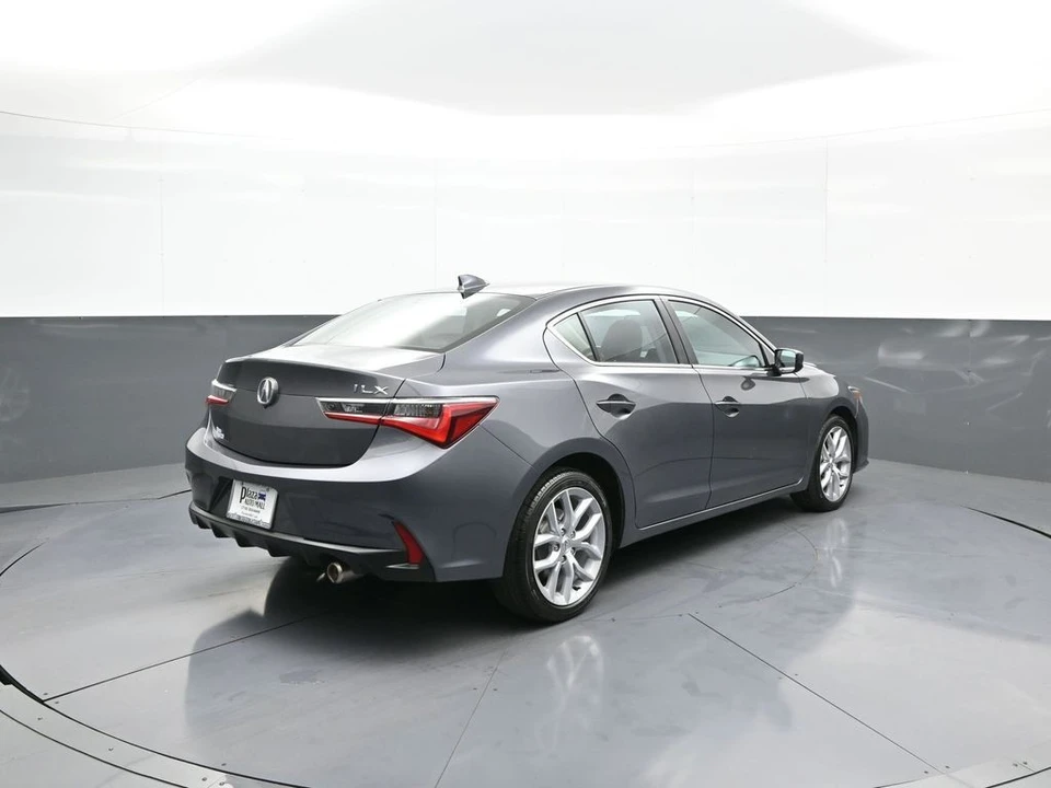 2020 Acura ILX - Image 6 of 12