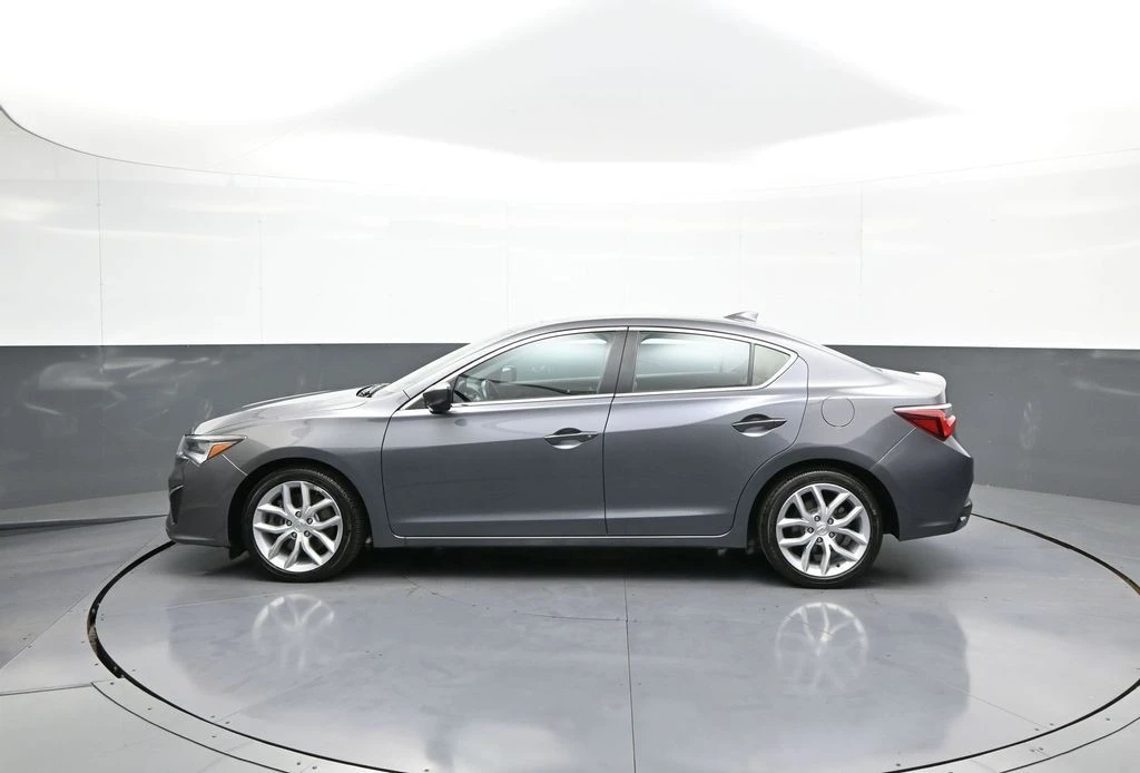 2020 Acura ILX - Image 9 of 12