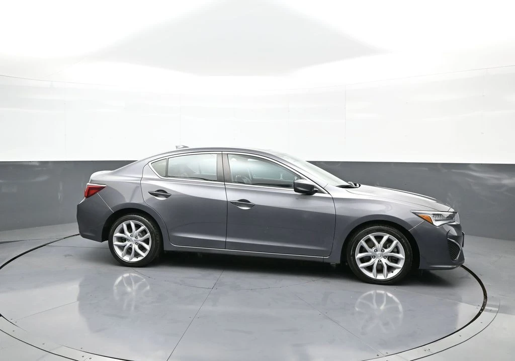 2020 Acura ILX - Image 5 of 12