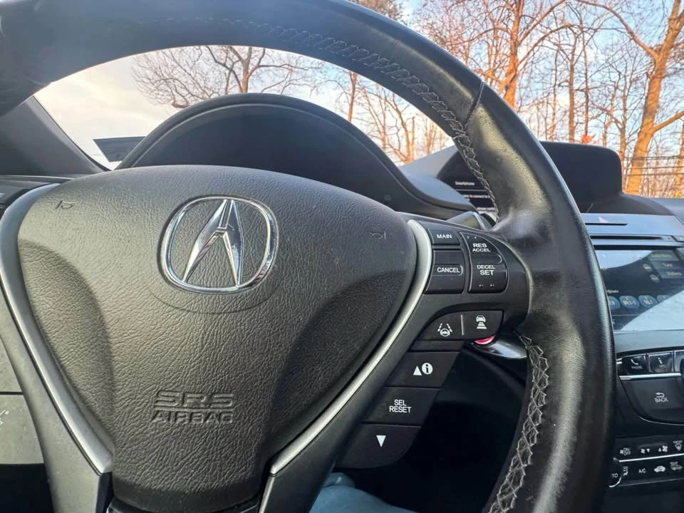 2020 Acura ILX - Image 16 of 19