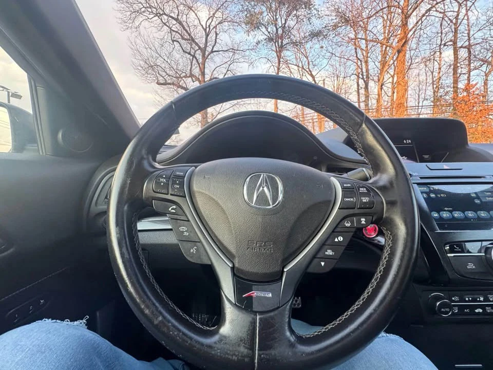 2020 Acura ILX - Image 14 of 19