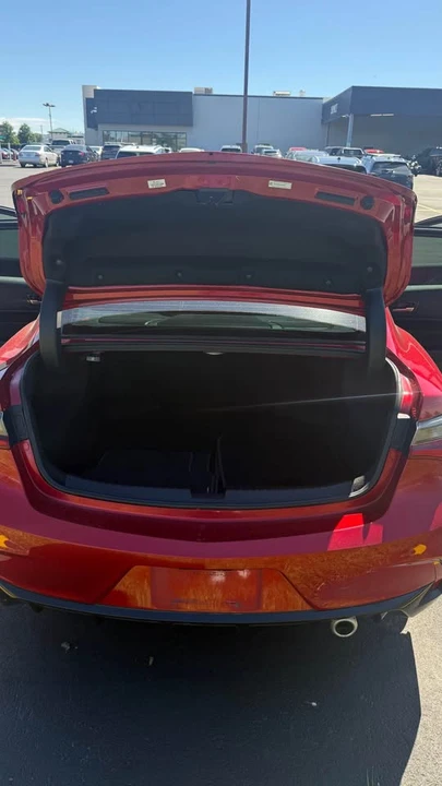 2020 Acura ILX - Image 9 of 17