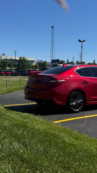 2020 Acura ILX - Image 4 of 17