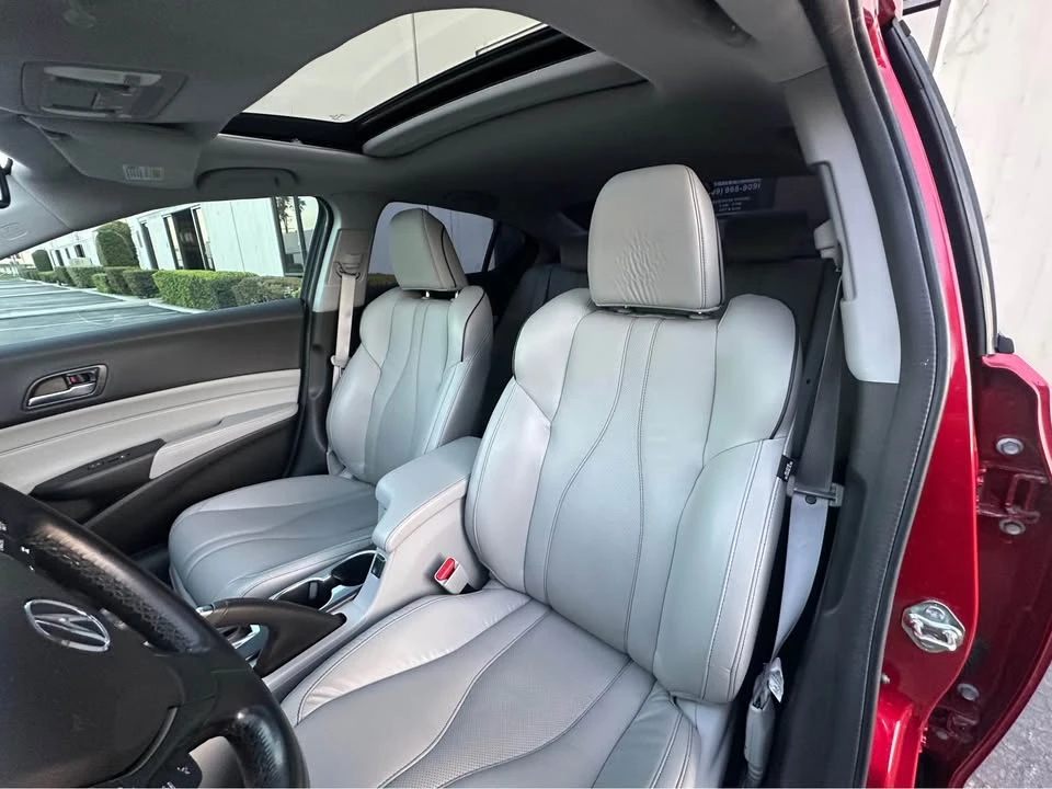 2020 Acura ILX - Image 11 of 21