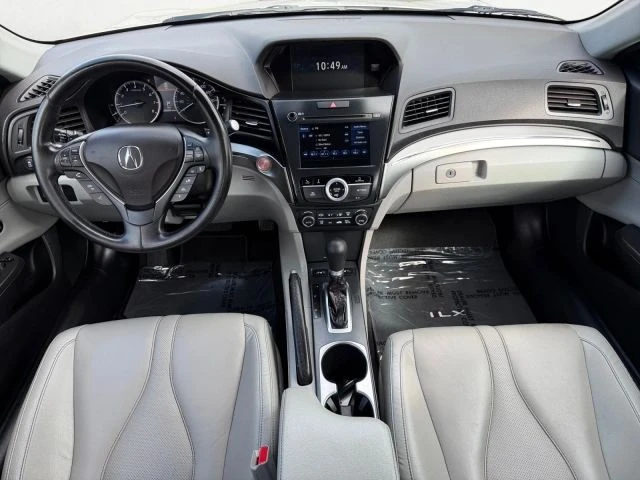 2020 Acura ILX - Image 12 of 21
