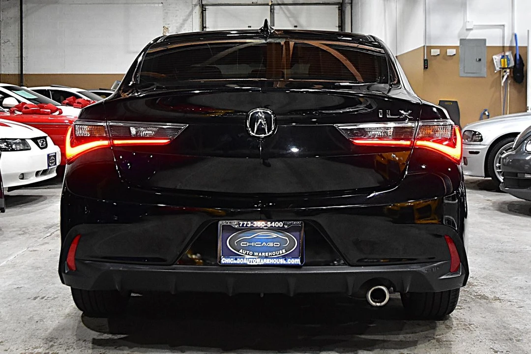 2020 Acura ILX - Image 5 of 21