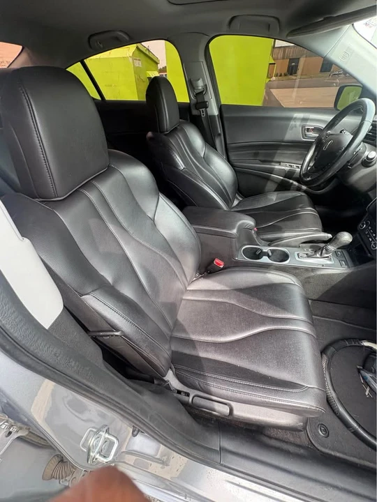 2020 Acura ILX - Image 4 of 12