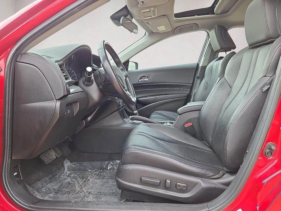 2020 Acura ILX - Image 6 of 20