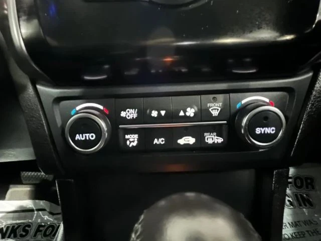 2020 Acura ILX - Image 16 of 21