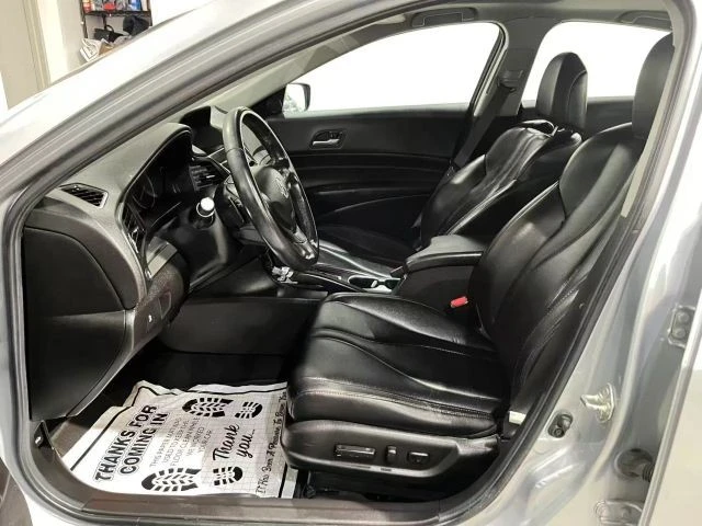 2020 Acura ILX - Image 9 of 21