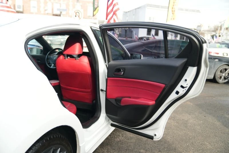 2020 Acura ILX - Image 12 of 12