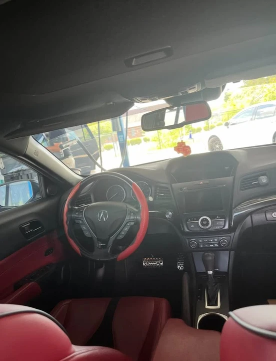 2020 Acura ILX - Image 13 of 15
