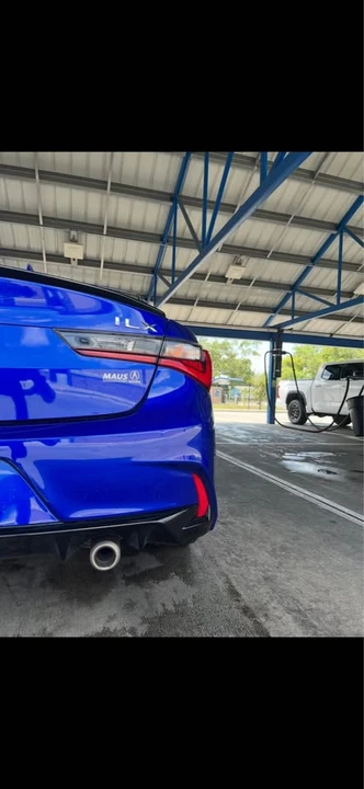 2020 Acura ILX - Image 2 of 15