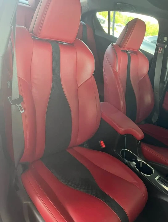2020 Acura ILX - Image 10 of 15