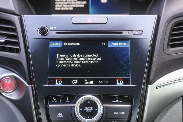 2020 Acura ILX - Image 12 of 21