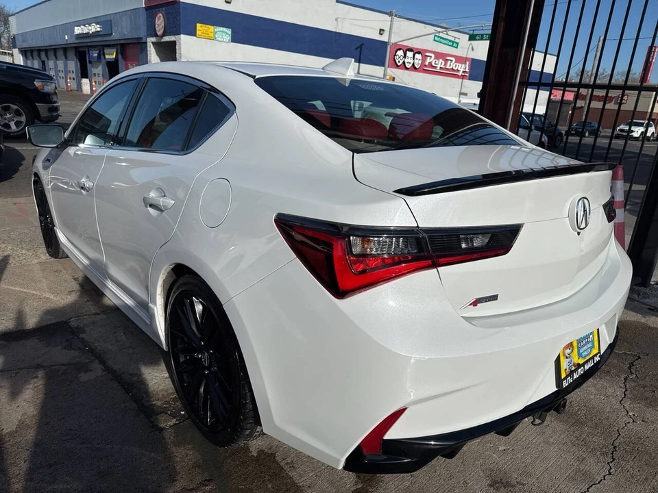 2020 Acura ILX - Image 5 of 21