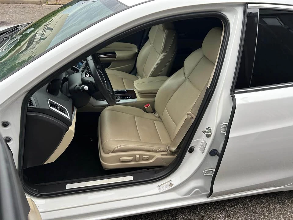 2020 Acura Integra - Image 5 of 8