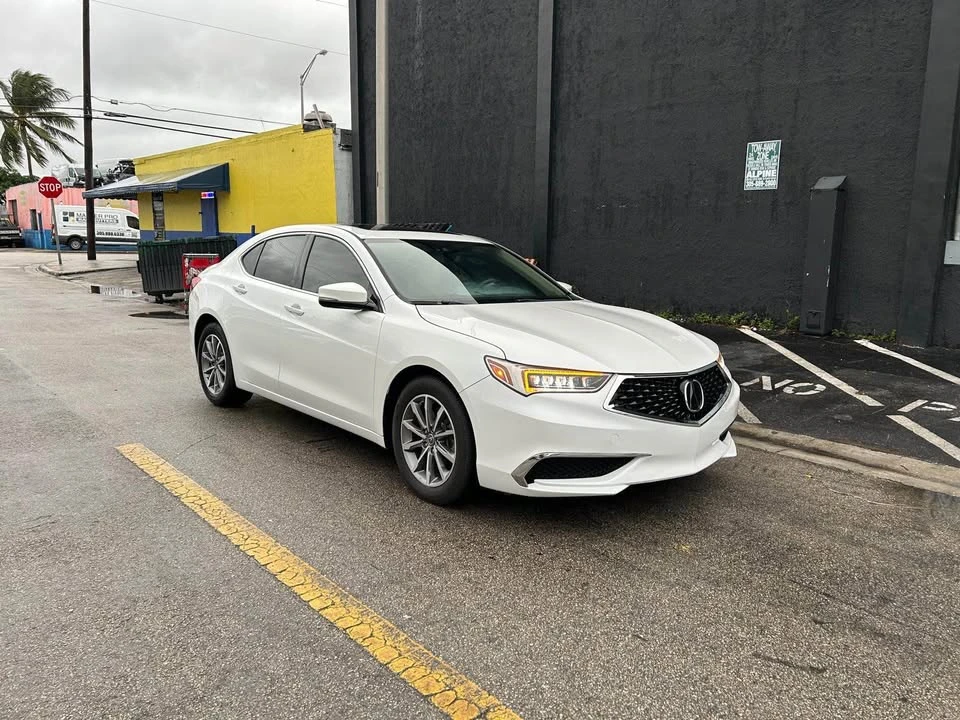2020 Acura Integra - Image 8 of 8