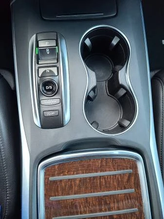 2020 Acura MDX 3rd Gen - Image 12 of 16